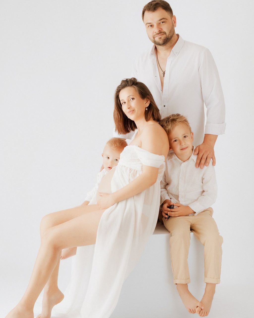 Foto gravidanza con bambini Roma — sessione famiglia premaman